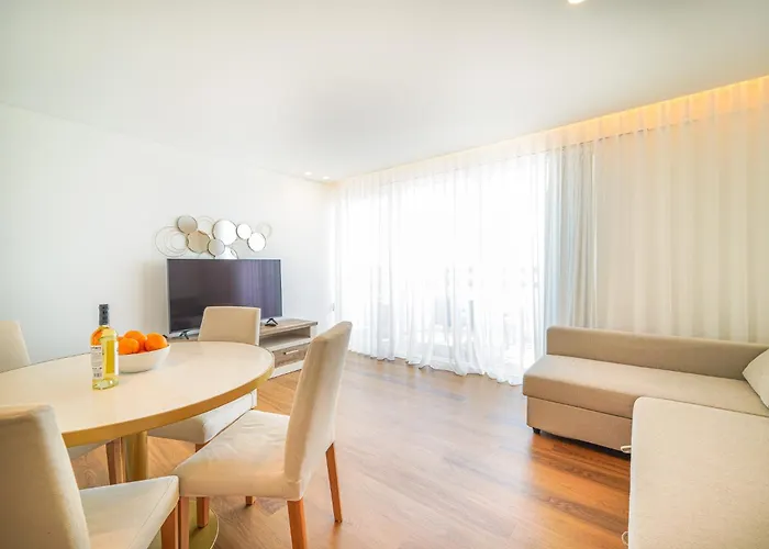 Alma Oceanview Lägenhet