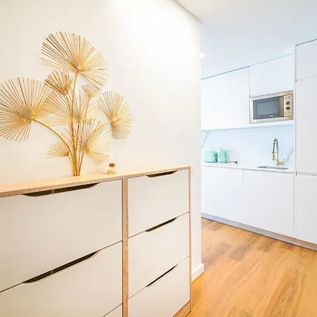Alma Oceanview Apartment Portimao